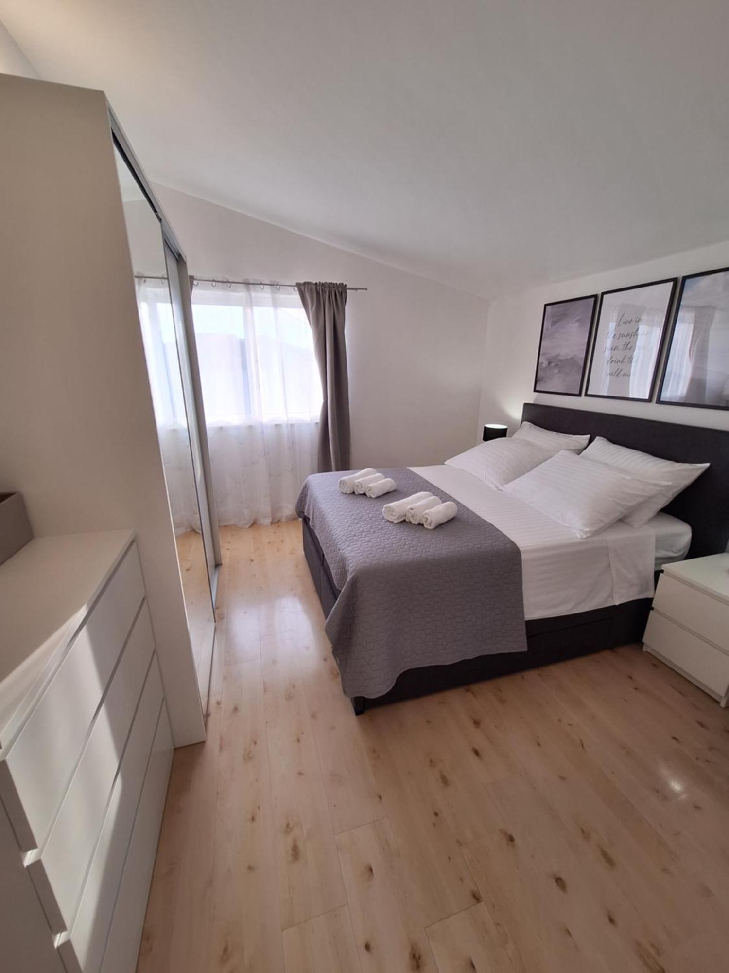 Sunshine Apartment Sovlje ตรีบูนย์ ภายนอก รูปภาพ