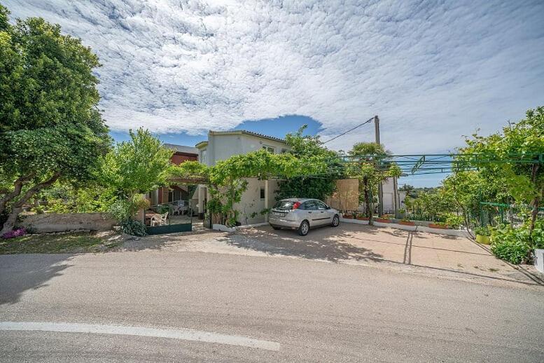 Sunshine Apartment Sovlje ตรีบูนย์ ภายนอก รูปภาพ